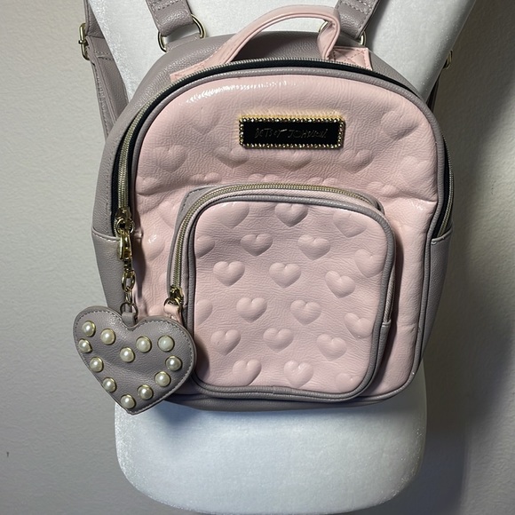 Betsy Johnson pink hearts mini backpack - Picture 2 of 8